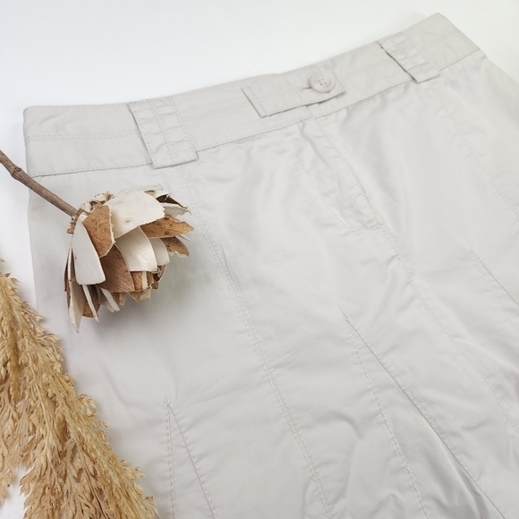 New Loft Tan Pleated Bottom Skirt Sz 6P - Picture 7 of 11
